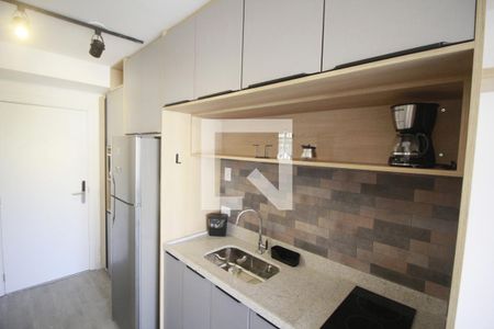 Cozinha de kitnet/studio para alugar com 1 quarto, 25m² em Indianópolis, São Paulo