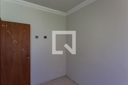 Quarto 2 de apartamento para alugar com 2 quartos, 65m² em Heliópolis, Belo Horizonte