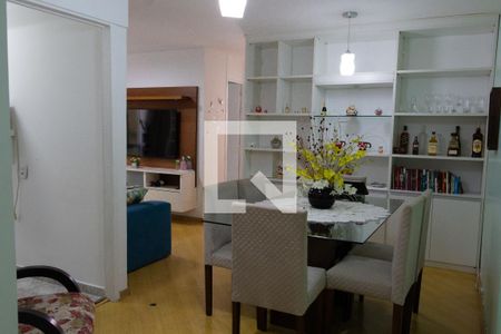 Sala de apartamento à venda com 2 quartos, 60m² em Jardim Ester, São Paulo