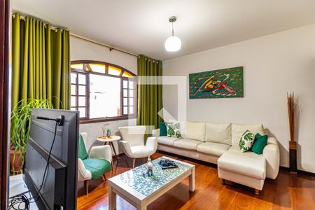 Sala de casa à venda com 3 quartos, 250m² em Jardim Celeste, São Paulo