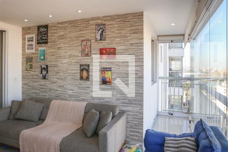 Sala e Sacada de apartamento à venda com 2 quartos, 70m² em Bom Retiro, São Paulo