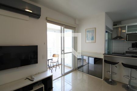 Sala de apartamento para alugar com 1 quarto, 40m² em Vila Olímpia, São Paulo