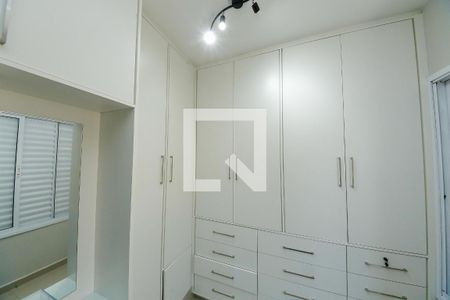 Closet Suíte de casa de condomínio à venda com 3 quartos, 100m² em Vila Lucia, São Paulo