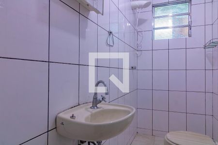 Banheiro de casa para alugar com 1 quarto, 50m² em Americanópolis, São Paulo