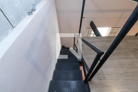 Quarto - Escada de apartamento para alugar com 1 quarto, 20m² em Santana, São Paulo