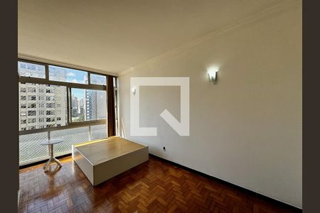 Quarto de apartamento à venda com 1 quarto, 57m² em Santo Agostinho, Belo Horizonte