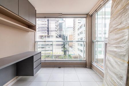 Varanda de apartamento para alugar com 1 quarto, 43m² em Jardim Paulistano, São Paulo