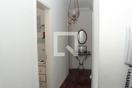 Corredor de apartamento para alugar com 3 quartos, 100m² em Pampulha, Belo Horizonte