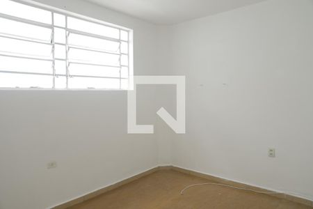 Quarto de casa para alugar com 1 quarto, 50m² em Parque Imperial, São Paulo