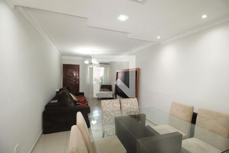 Sala de casa à venda com 3 quartos, 116m² em Vila Guilhermina, São Paulo