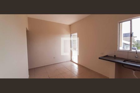 Sala de casa para alugar com 1 quarto, 40m² em Jardim Roberto, Osasco