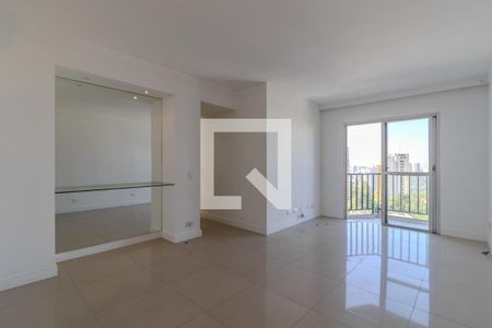 Sala de apartamento para alugar com 2 quartos, 70m² em Vila Suzana, São Paulo