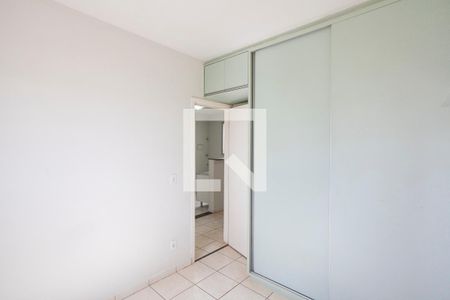 Quarto 1 de apartamento para alugar com 2 quartos, 45m² em Morada da Colina, Uberlândia