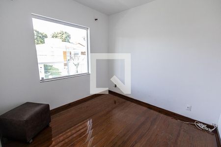 Banheiro do Quarto 1 de casa para alugar com 3 quartos, 194m² em Planalto, Belo Horizonte