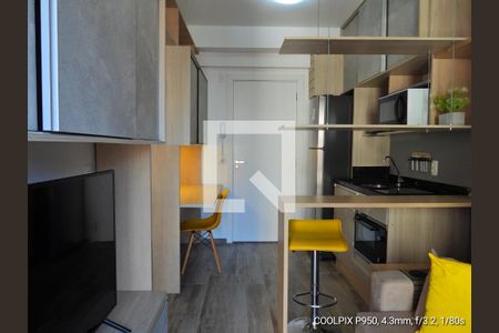 Sala/cozinha de apartamento à venda com 1 quarto, 30m² em Sumaré, São Paulo