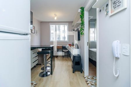 Sala de apartamento para alugar com 1 quarto, 32m² em Santo Amaro, São Paulo