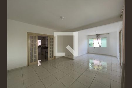 Sala  de casa para alugar com 3 quartos, 200m² em Itaquera, São Paulo