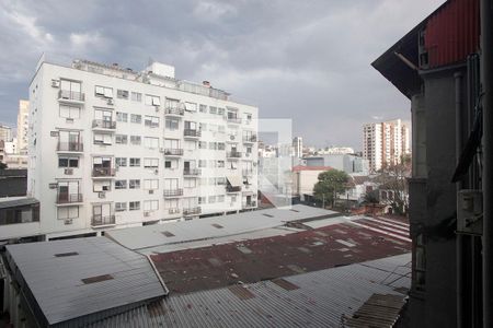 Sala Vista de apartamento à venda com 1 quarto, 75m² em Floresta, Porto Alegre