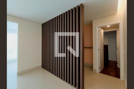 Sala - Corredor de apartamento à venda com 2 quartos, 84m² em Água Branca, São Paulo