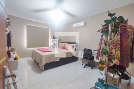 Sala  de casa à venda com 2 quartos, 500m² em Taquara, Rio de Janeiro
