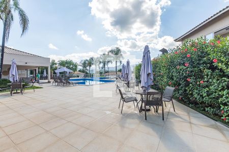 Casa de condomínio à venda com 126m², 3 quartos e 2 vagas Casa de condomínio à venda com 126m², 3 quartos e 2 vagasPiscina