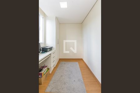 Casa de condomínio à venda com 126m², 3 quartos e 2 vagas Casa de condomínio à venda com 126m², 3 quartos e 2 vagasQuarto 3