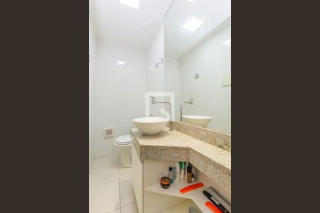 Casa de condomínio à venda com 126m², 3 quartos e 2 vagas Casa de condomínio à venda com 126m², 3 quartos e 2 vagasLavabo