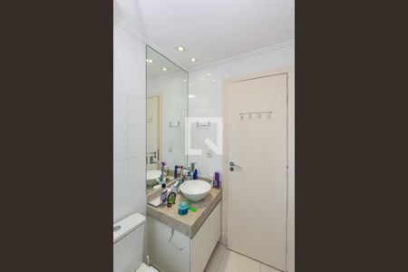 Casa de condomínio à venda com 126m², 3 quartos e 2 vagas Casa de condomínio à venda com 126m², 3 quartos e 2 vagasBanheiro da Suíte