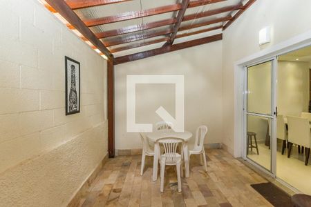 Casa de condomínio à venda com 126m², 3 quartos e 2 vagas Casa de condomínio à venda com 126m², 3 quartos e 2 vagasVaranda da Sala