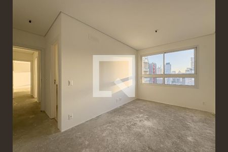 Apartamento à venda com 3 quartos, 168m² em Vila Nova Conceição, São Paulo