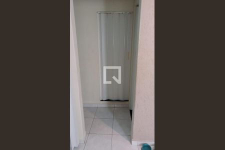 Casa à venda com 100m², 4 quartos e sem vaga