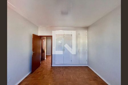 Apartamento à venda com 3 quartos, 140m² em Cambuí, Campinas