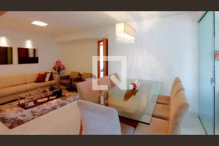 Sala de apartamento à venda com 3 quartos, 95m² em Santa Efigênia, Belo Horizonte