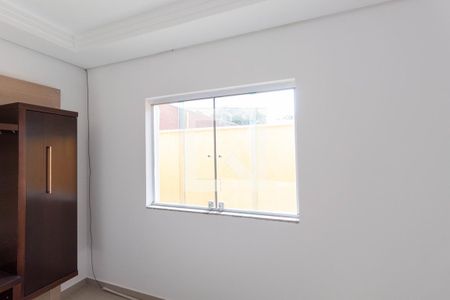 Sala de casa de condomínio para alugar com 3 quartos, 116m² em Vila Granada, São Paulo