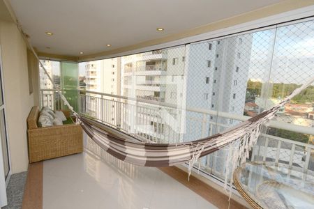 Varanda gourmet de apartamento à venda com 3 quartos, 107m² em Vila Isa, São Paulo