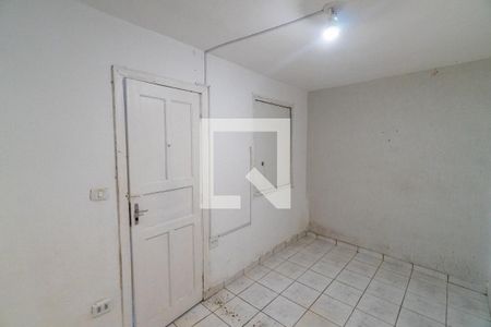 Quarto de casa para alugar com 1 quarto, 35m² em Vila Guarani (zona Sul), São Paulo