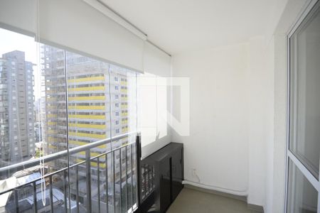 Varanda de kitnet/studio para alugar com 1 quarto, 35m² em Vila Mariana, São Paulo