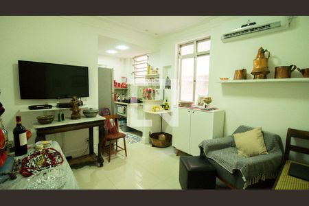 Studio à venda com 30m², 1 quarto e sem vagaSala