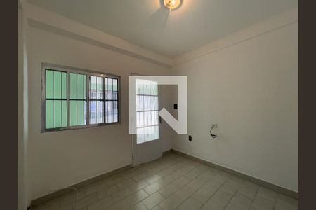 Sala  de casa para alugar com 1 quarto, 50m² em Vila Taquari, São Paulo