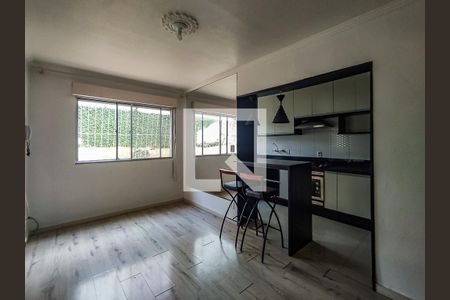 Sala de apartamento à venda com 2 quartos, 63m² em Santo Antônio, Porto Alegre