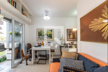 Sala de apartamento à venda com 1 quarto, 37m² em Vila Gumercindo, São Paulo