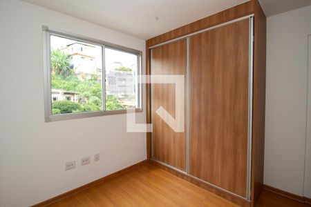 Apartamento à venda com 2 quartos, 58m² em União, Belo Horizonte