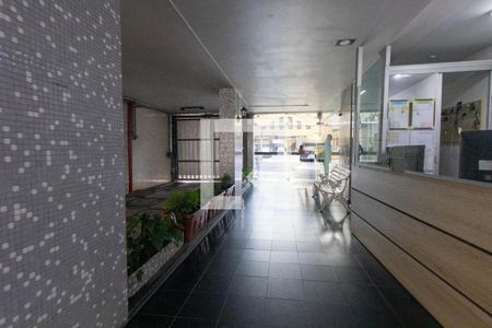 Apartamento para alugar com 164m², 3 quartos e sem vaga Apartamento para alugar com 164m², 3 quartos e sem vagaHall de entrada