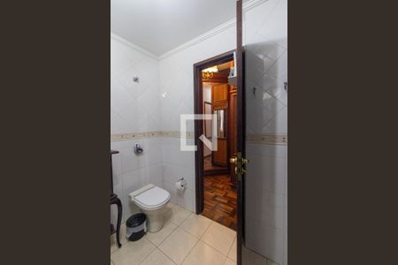 Apartamento para alugar com 164m², 3 quartos e sem vaga Apartamento para alugar com 164m², 3 quartos e sem vagaBanheiro Social