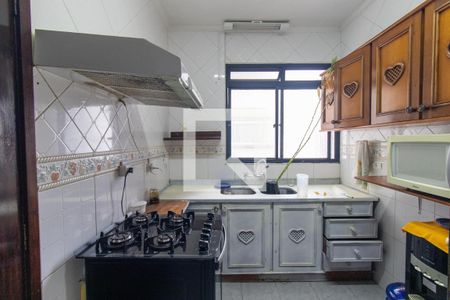 Cozinha de apartamento para alugar com 3 quartos, 164m² em Centro, Curitiba