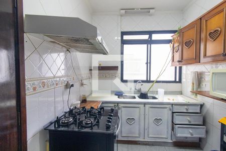 Cozinha de apartamento para alugar com 3 quartos, 164m² em Centro, Curitiba