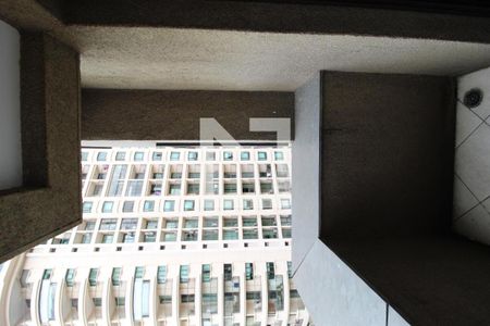 Varanda de kitnet/studio à venda com 1 quarto, 28m² em Itaim Bibi, São Paulo