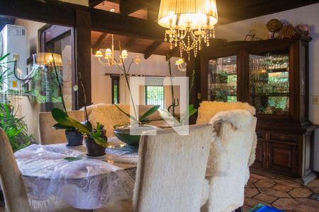 Sala de Jantar de casa à venda com 4 quartos, 450m² em Cavalhada, Porto Alegre