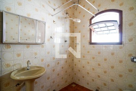 Banheiro de casa para alugar com 1 quarto, 40m² em Fonseca, Niterói