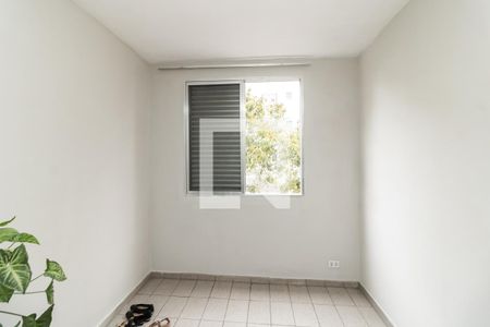 Quarto 1 de apartamento para alugar com 2 quartos, 53m² em Vila Silvia, São Paulo